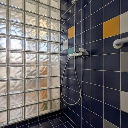 Malt & Monarch Apartamento *